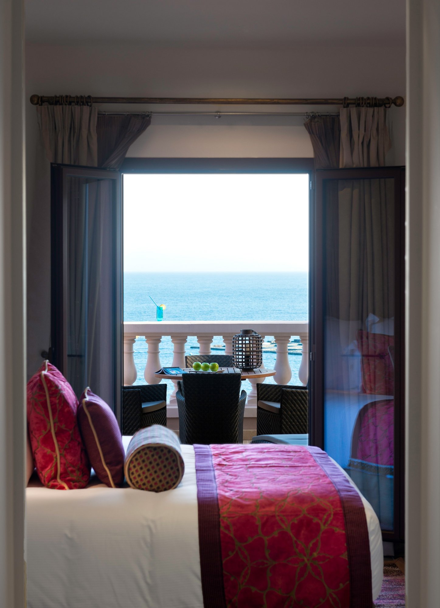 Miramar Beach Hotel & Spa - Chambre Prestige – Vue mer - Lit